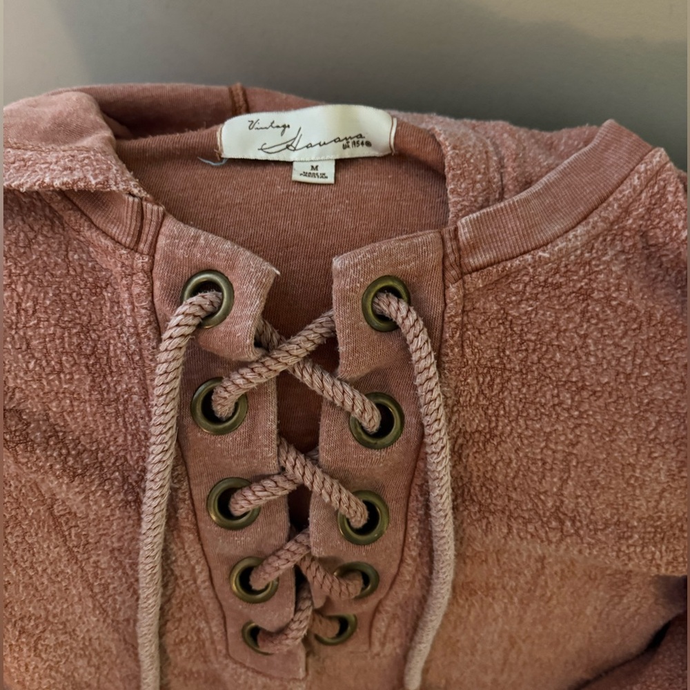 Vintage Havana Women's Pinky orange Lace-Up Hoodie sz M